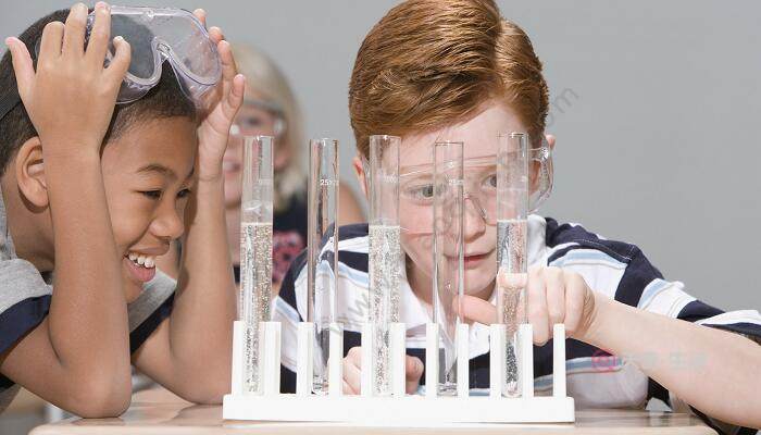 盐酸与氢氧化铝反应方程式 盐酸跟氢氧化铝反应的化学式(图2) 盐酸与氢氧化铝反应方程式