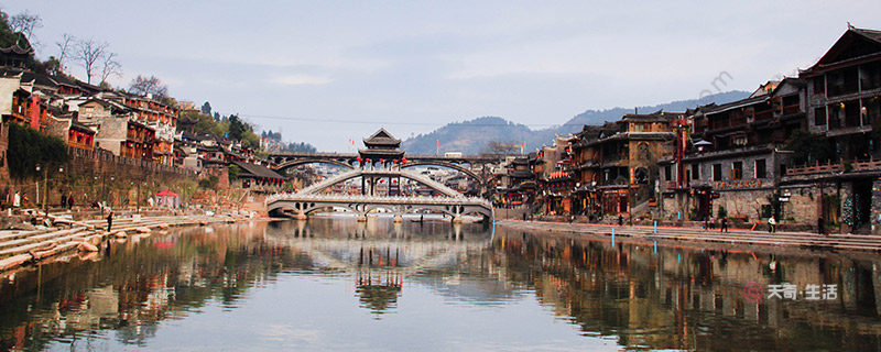 凤凰古镇适合几日游 凤凰古镇适合玩几天(图1) 凤凰古镇适合几日游